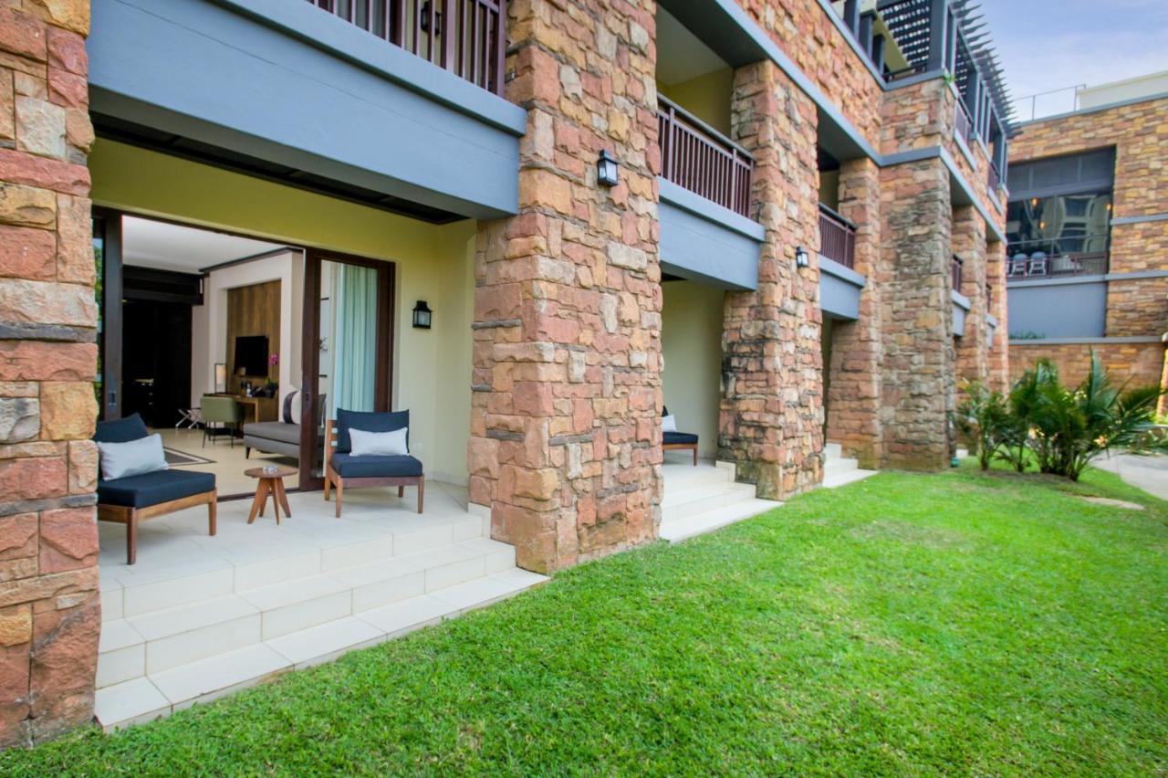 The Capital Zimbali Hotel บัลลิโต ภายนอก รูปภาพ The Standard