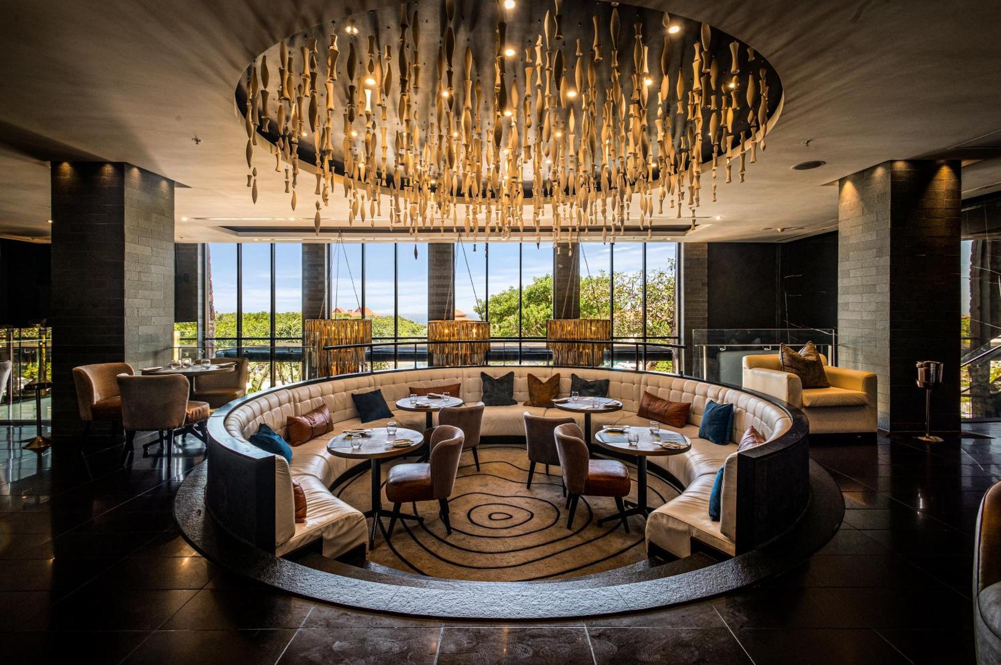The Capital Zimbali Hotel บัลลิโต ภายนอก รูปภาพ The Lounge at the Westin Hyderabad